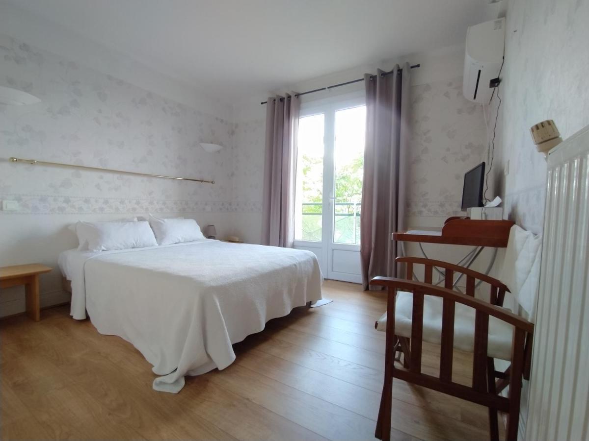 Hotel Bellevue Puy-lʼÉvêque 外观 照片