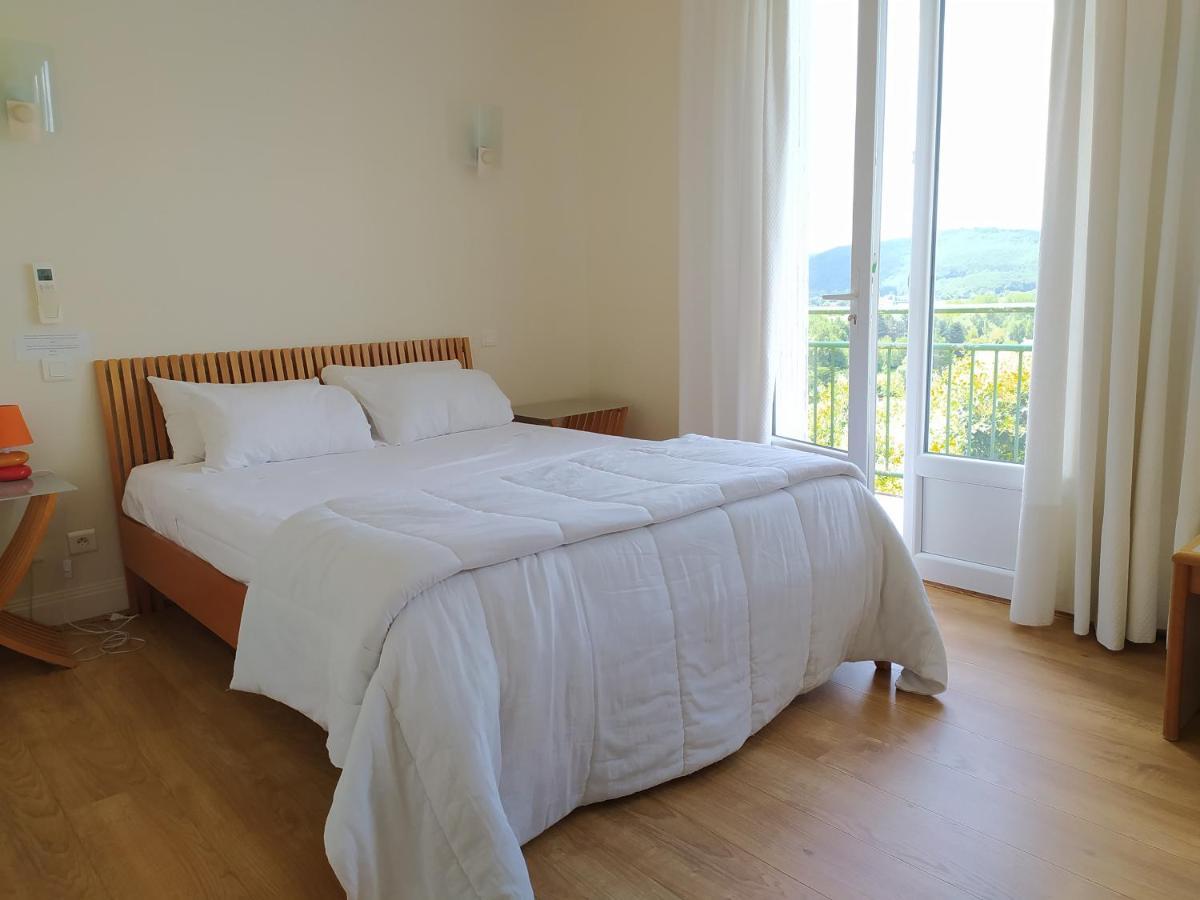 Hotel Bellevue Puy-lʼÉvêque 外观 照片
